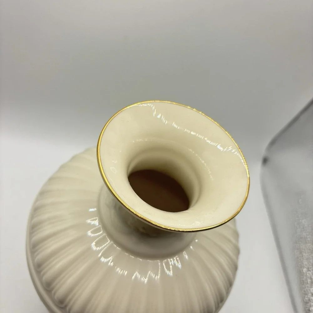 Lenox Athenian Small Vase 24k Gold Trim 8